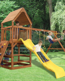 Pg_7-Toucan-Fort_Wood-Roof