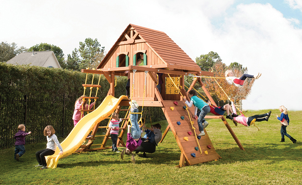 Parrot Island Playcenter with Wood Roof & Treehouse Panels