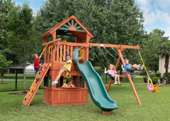 Parrot Island Fort w/Wood Roof, Playhouse Panels and Green Wave Slide
