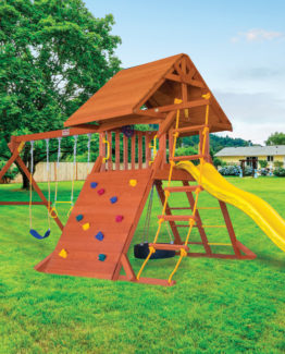 Toucan-Playcenter_Wood-Roof